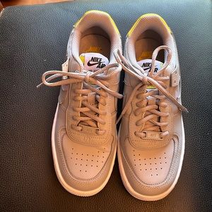 Nike Air Force 1 US 6.5